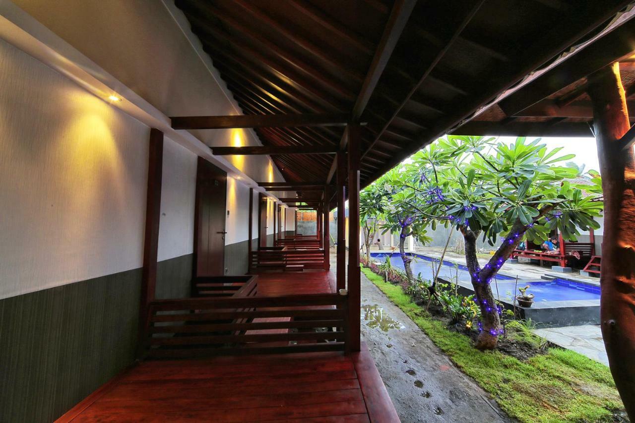 Sari Gili Bungalow 길리 아이르 외부 사진